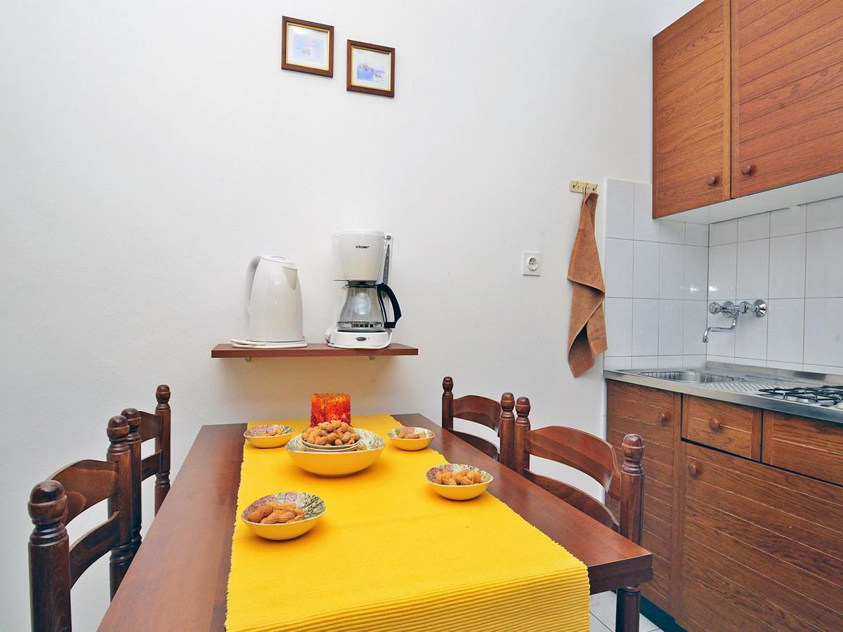Apartment Bruna 653 Рабац Екстериор снимка