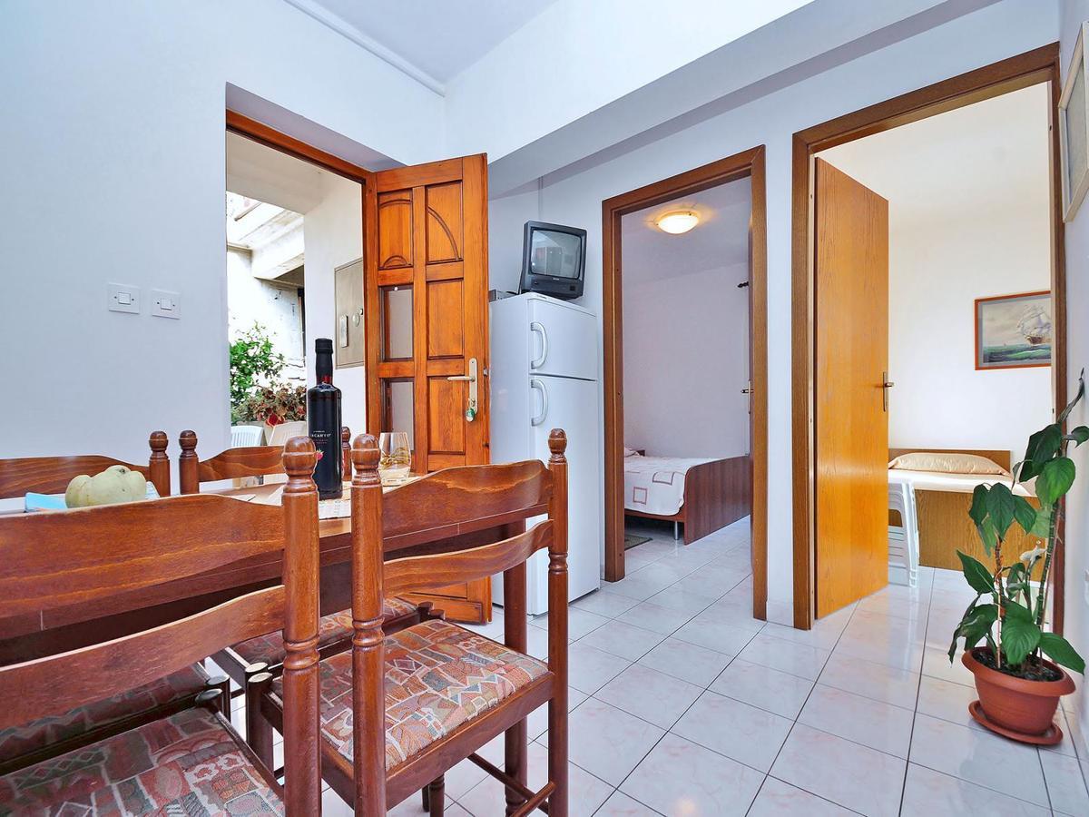 Apartment Bruna 653 Рабац Екстериор снимка