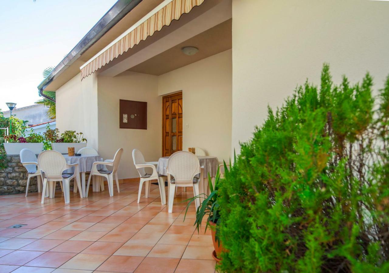Apartment Bruna 653 Рабац Екстериор снимка